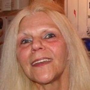 Meet your Posher, Gloria